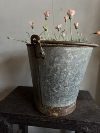 Oud uitziende emmer  O 30 x 29