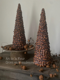 Najaars | Kerst boom van Dennenappel stukjes 60 x 20 cm