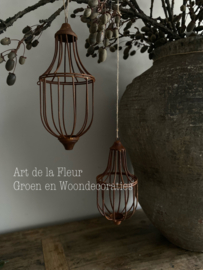 Roestige hanger 21 cm hoog  kleine maat