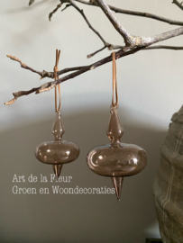 Glas ornament PTMD