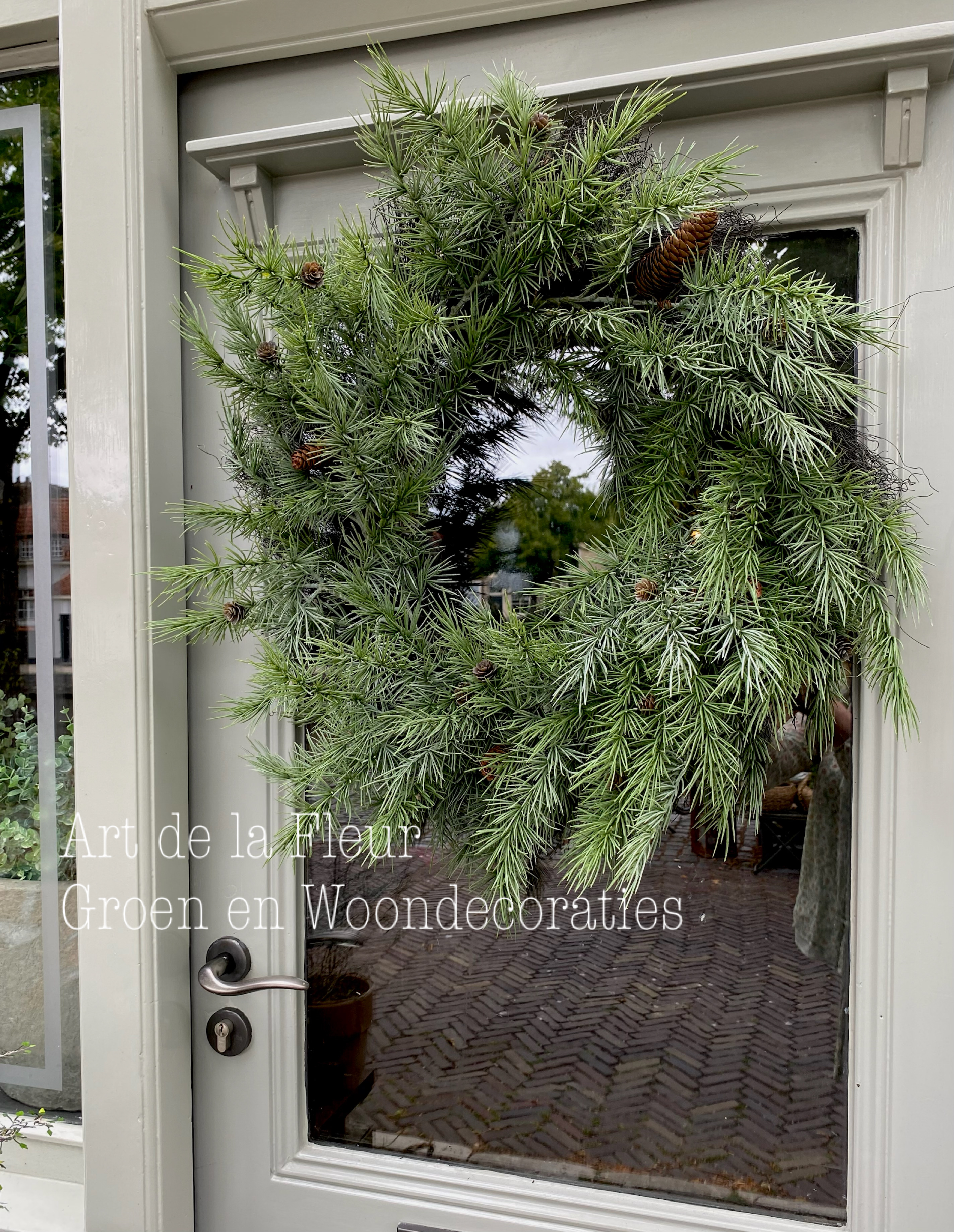 Kunst Kerstkrans Ceder ong 60 a 70 cm doorsnede