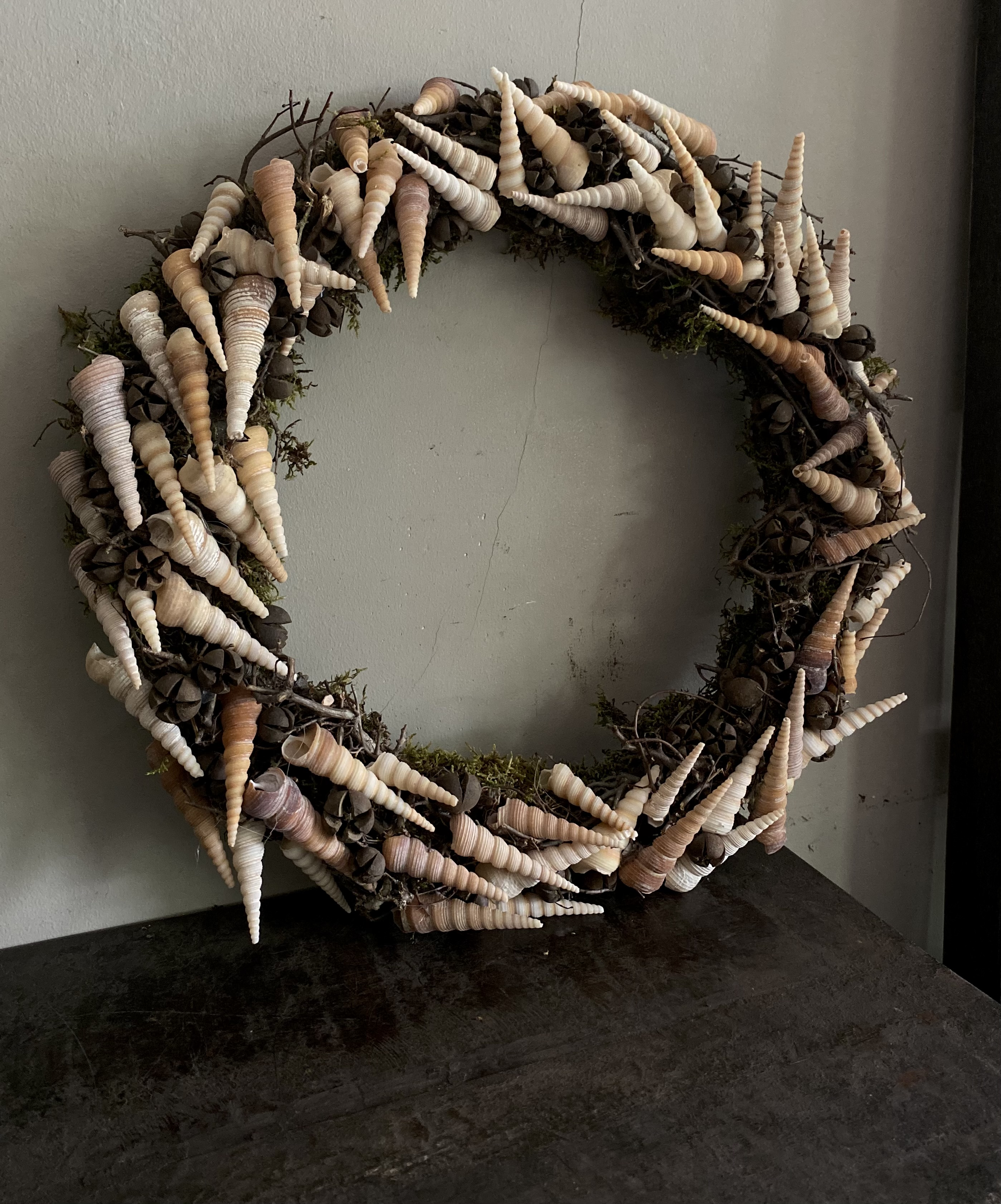 Ring met mos Bonsai en schelpen ong 40 cm
