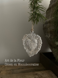 Xmas Divaa grey aluminium ornament heart ant zink