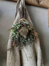 Toefje klein | Met houten klosje en kunst Eucalyptus