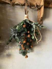 Kunst toef | Kunst kersttoef met belletjes
