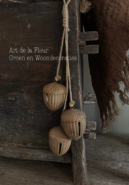 Hanger | Eikels roest 13 x 6.5 x 46 cm