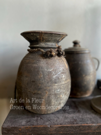 Nepalese pot met deksel  C 16 x 22 cm