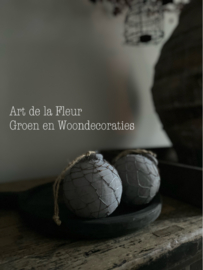 Houten Kerstbal betonlook met gaas 10 cm