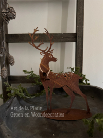 Hert | Roestig hert 30 cm hoog  model A