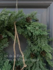 Kunst Kerstkrans div soorten 50 a 60 cm doorsnede met touw