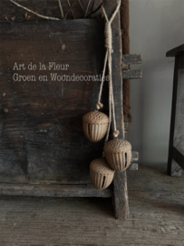 Hanger | Eikels roest 13 x 6.5 x 46 cm