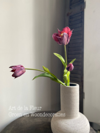 Drie prachtige real touch Tulpen  Aubergine