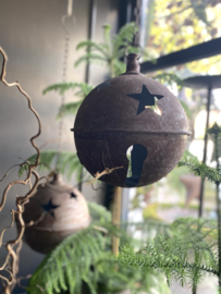 XXL kerst bal met plaats voor ledkaarsje 30 cm