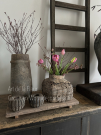 Kunst Tulpen ( 6 ) met Eucalyptus bes en Gagel