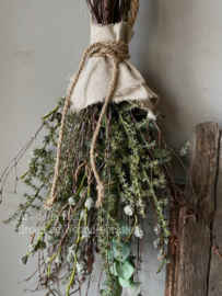 Toef met kunsttakken en echte Berk