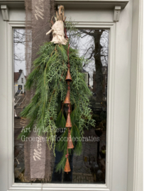 Kerst toef ong 60 cm Cypresse en Pinus met punt klokjes