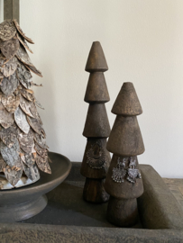 Set van twee massief houten boompjes met sieraad
