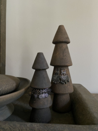 Set van twee massief houten boompjes met sieraad