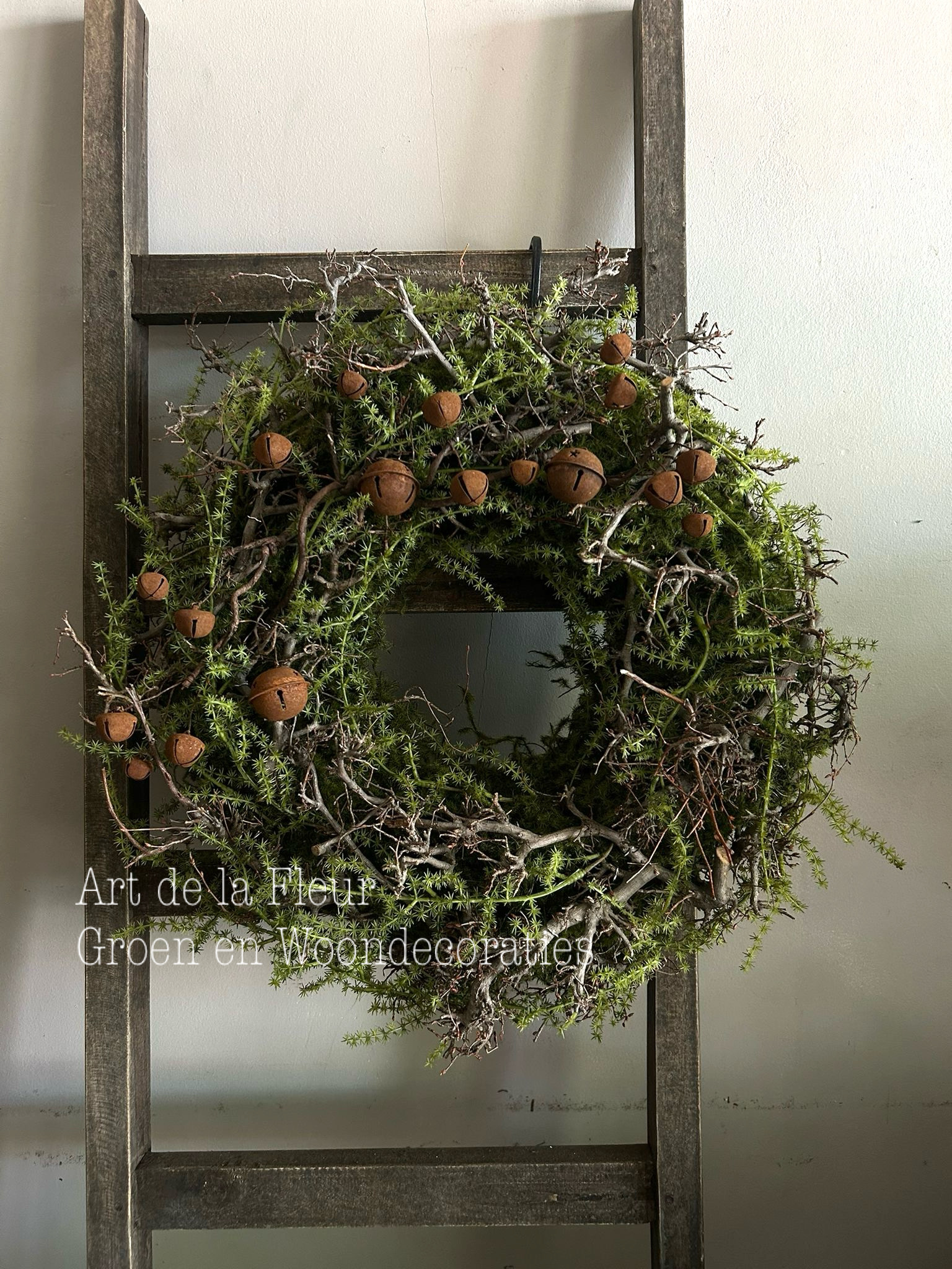 Kunst Mos ,  Bonsai , Asparagus , belletjes krans 40 a 45 cm