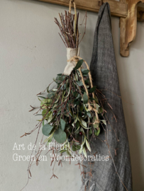 Toef met kunst Olijf , Eucalyptus Pupulus en Berk ong 50 cm