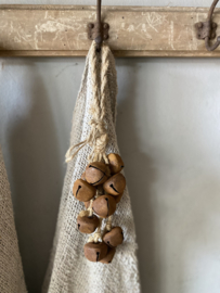 Hanger met roestige belletjes M