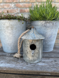 Vogelhuis Zink met stoer touw