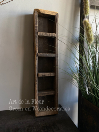 Vakken bak 60 x 14 x 7  excl inhoud