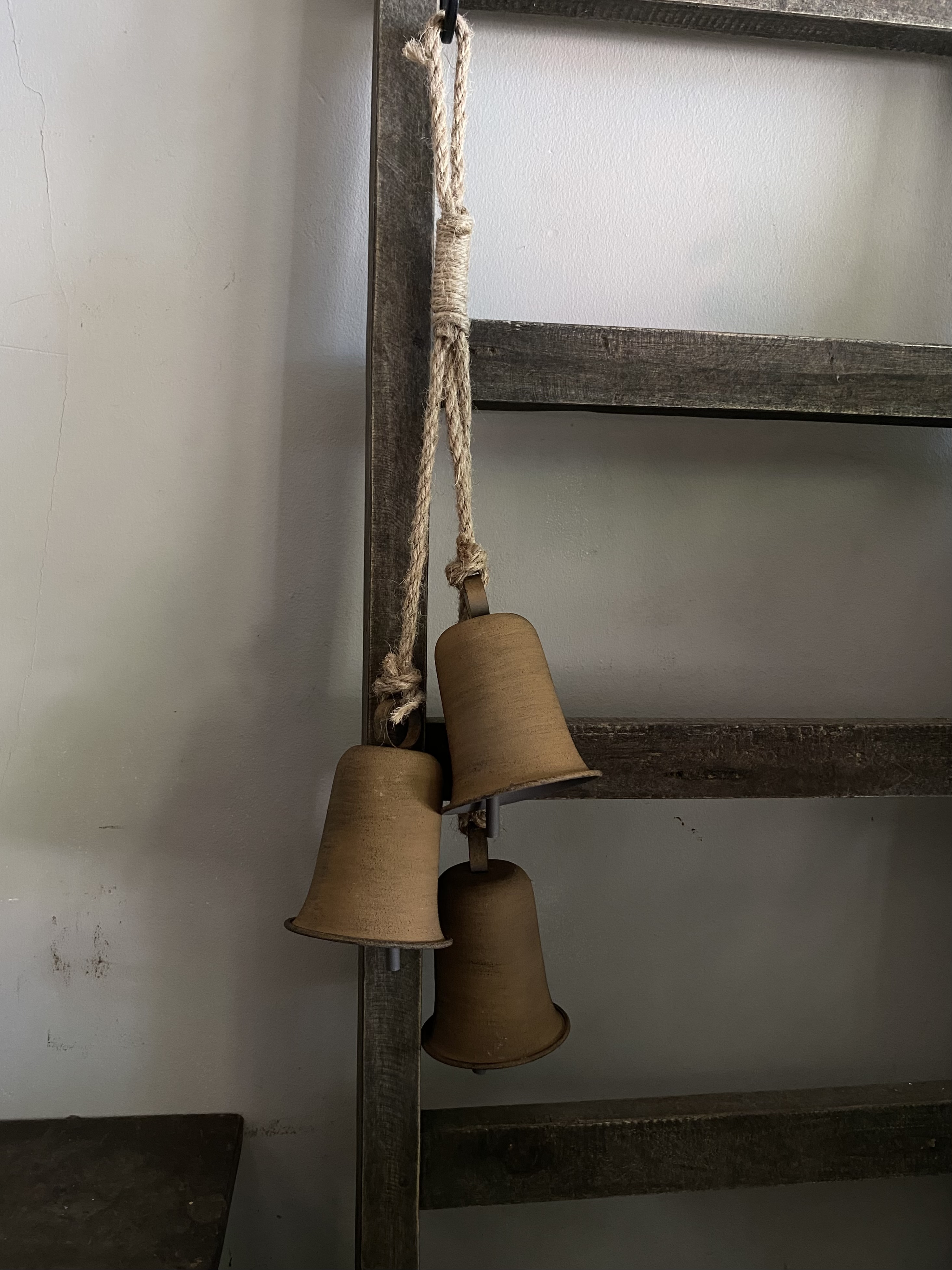 Kersthanger met drie klokken L