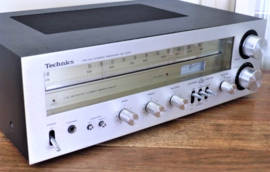 Vintage Technics SA-200 | Stereo receiver MET Bluetooth technologie