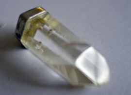 Fantoom kristalhanger in zilver gezet  4 cm