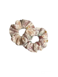 Scrunchie ecru flower Maat M