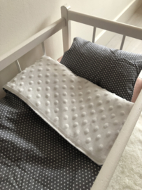 Poppendekentje sterren met beige kleurige stof