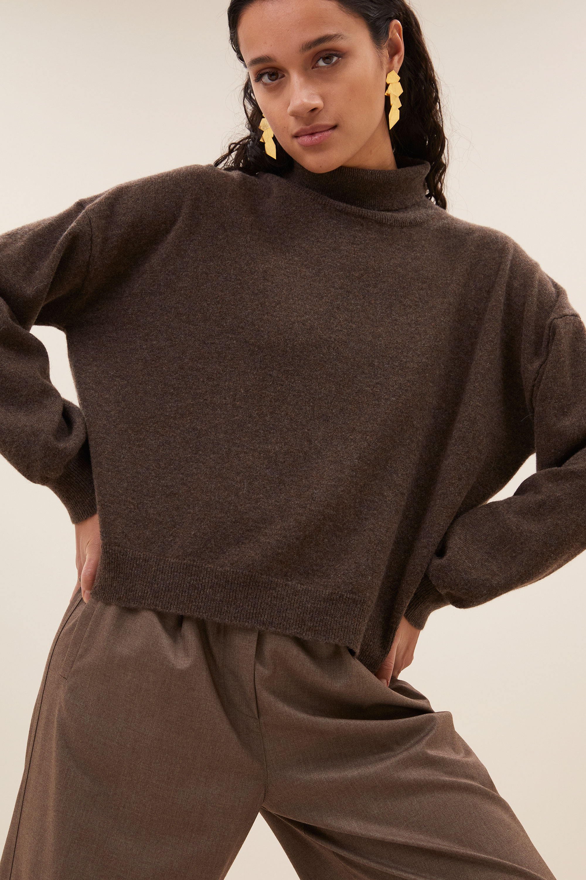By Bar sammie pullover biscuit