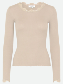 Rosemunde silk t-shirt with lace silver lining