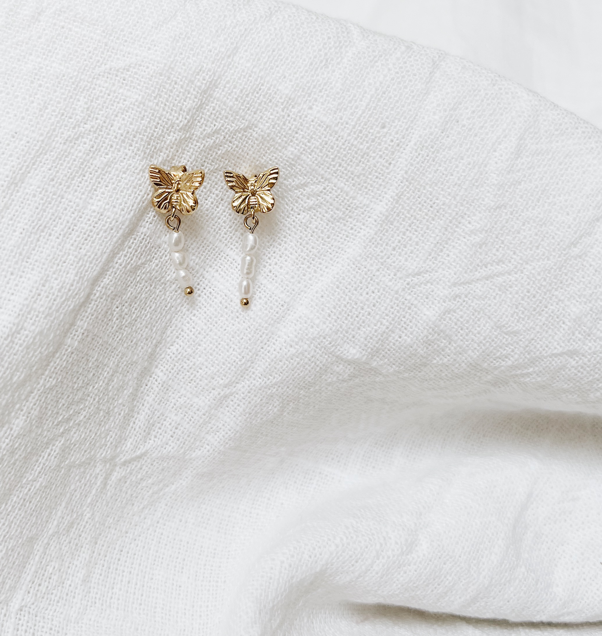 Earring oorbel butterfly pearl