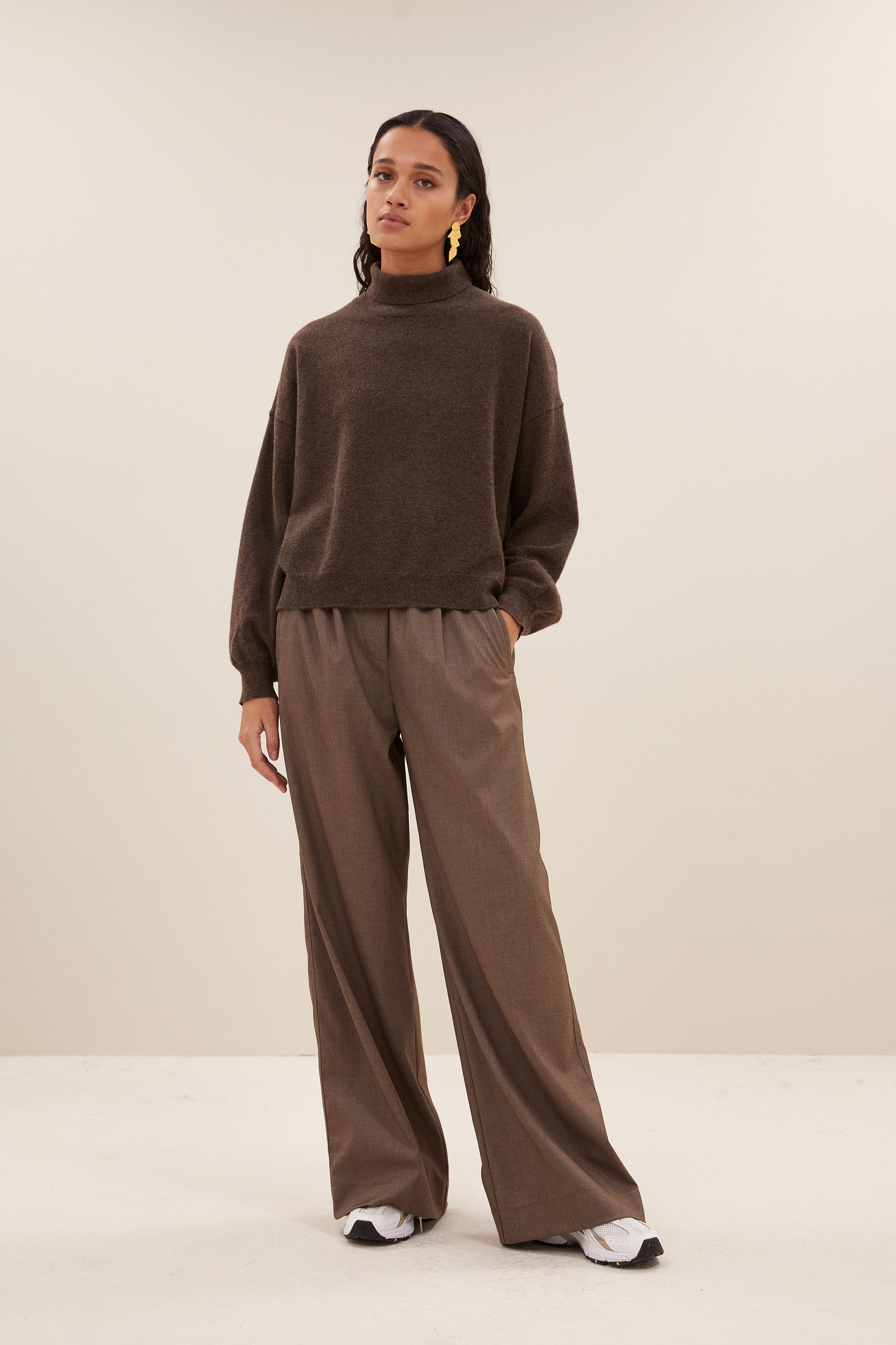 By Bar sammie pullover biscuit