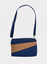 Susan Bijl The New Bum Bag navy & camel medium