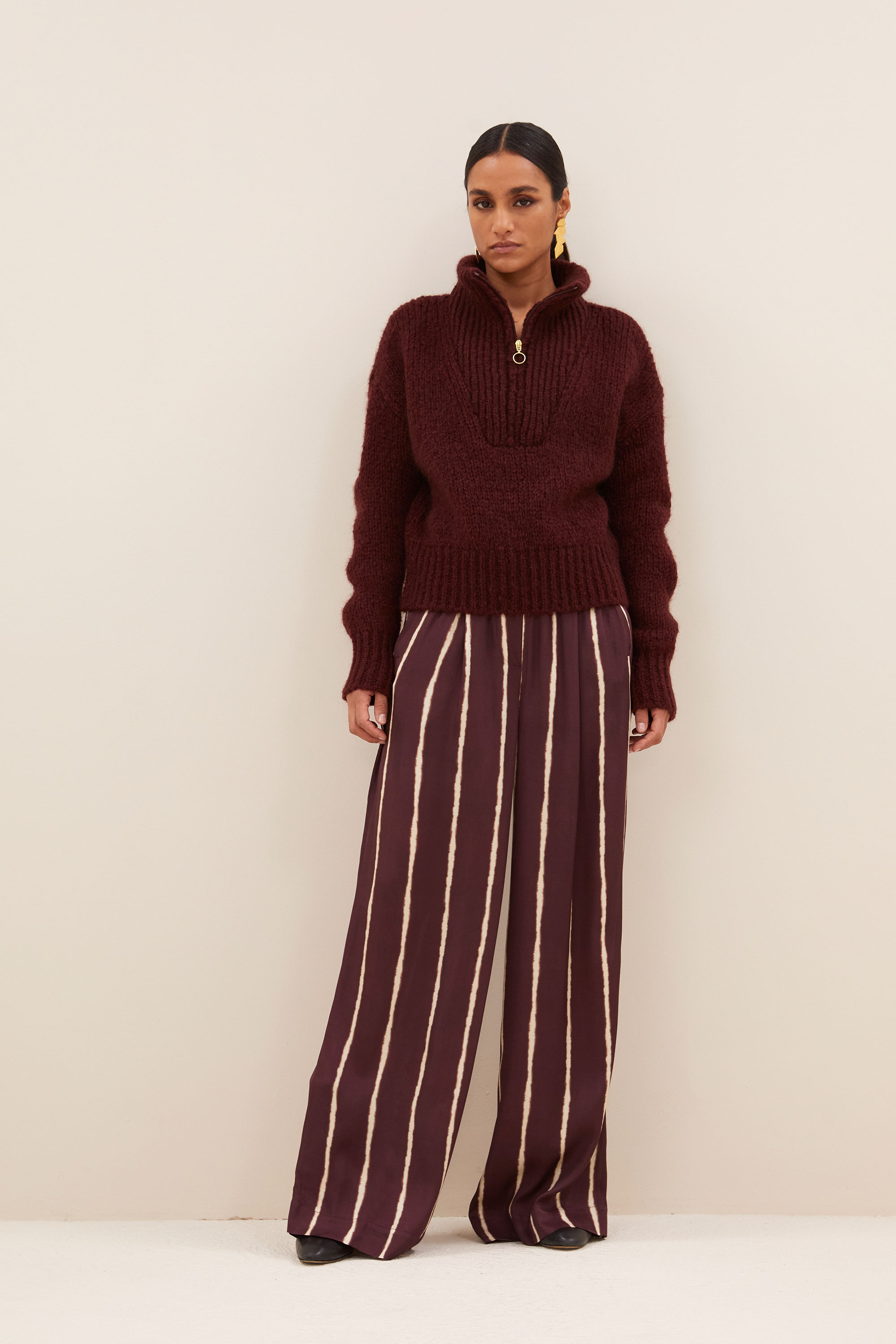 By Bar boxy beau pullover wine
