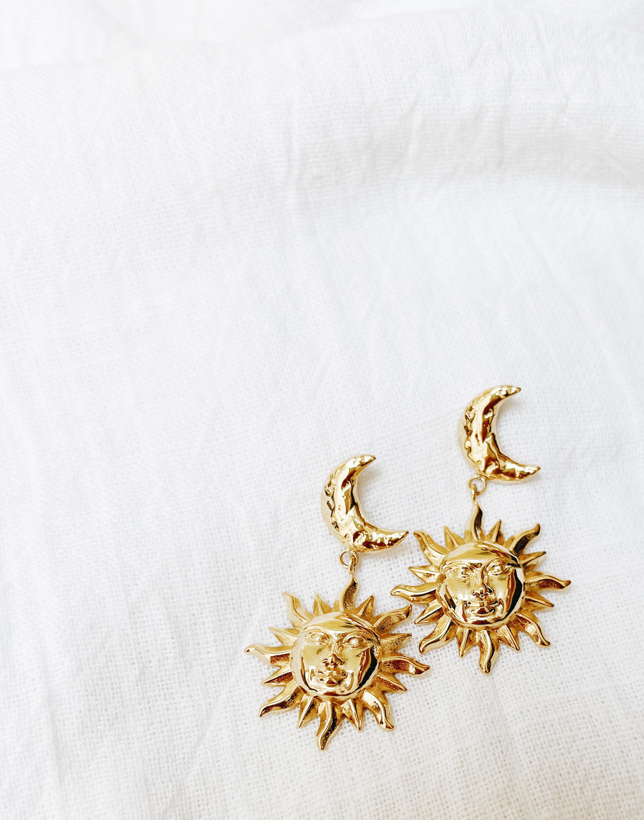 Earring oorbel sun and moon