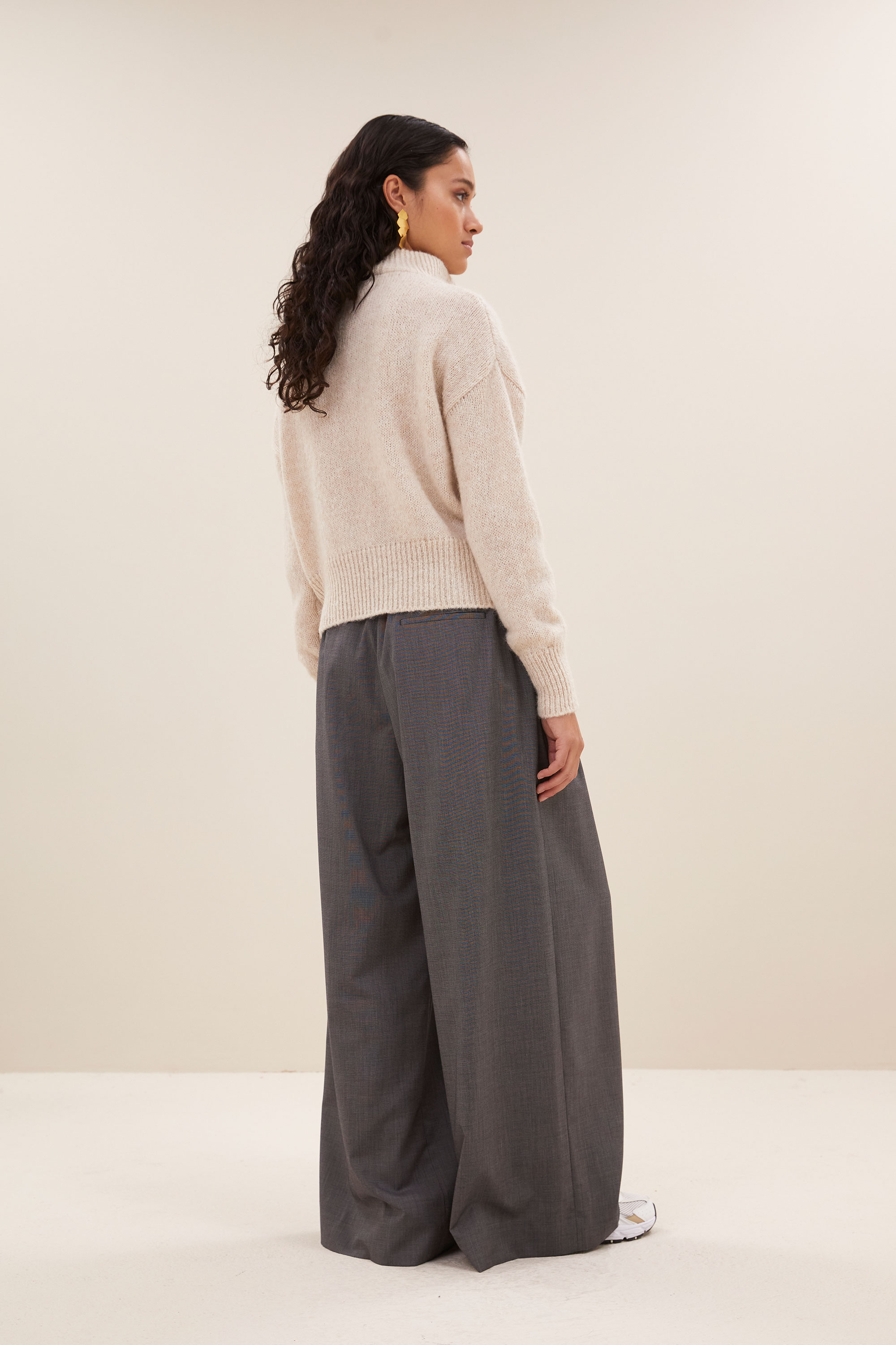 By Bar boxy beau pullover chalk