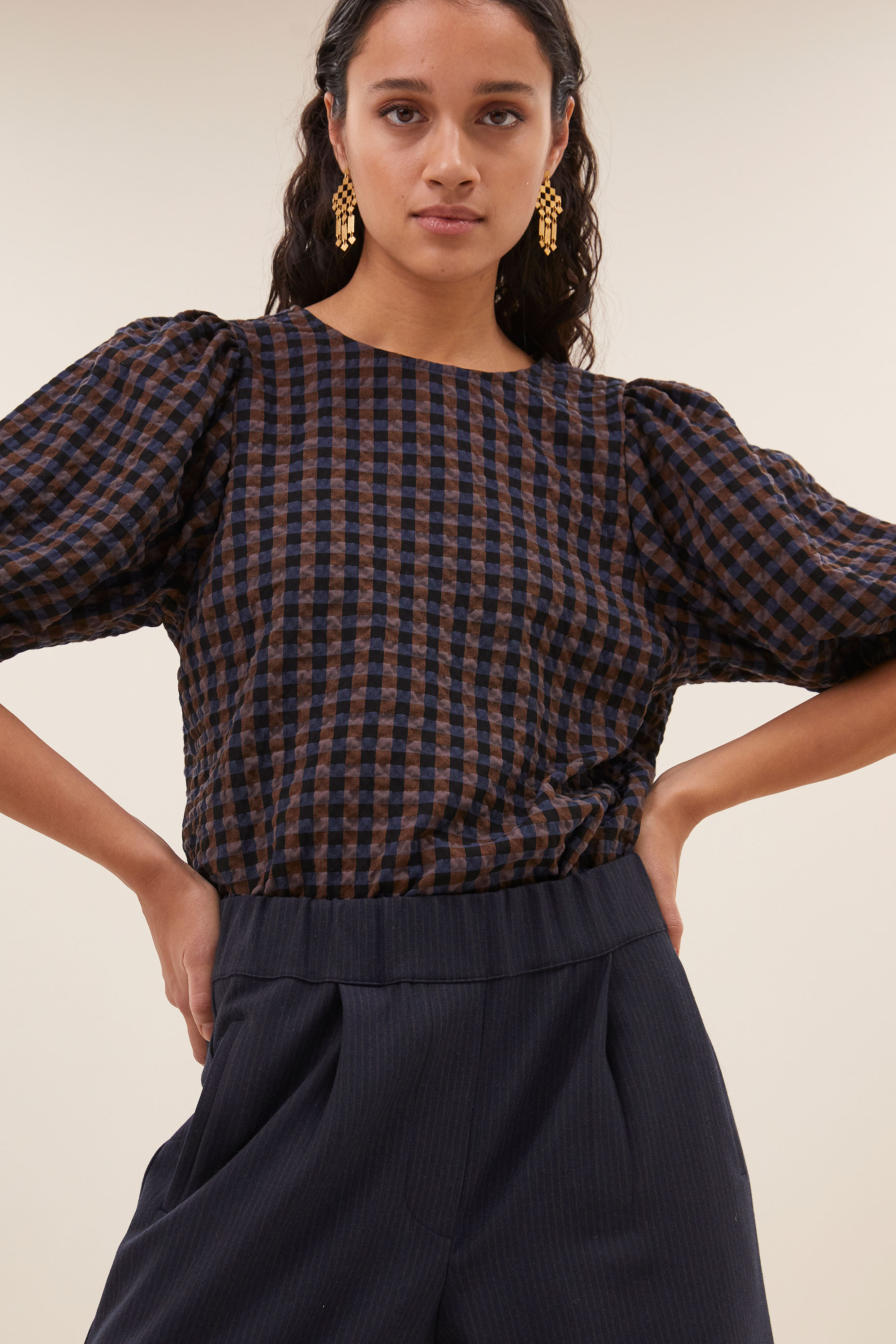 By Bar jet check blouse little check