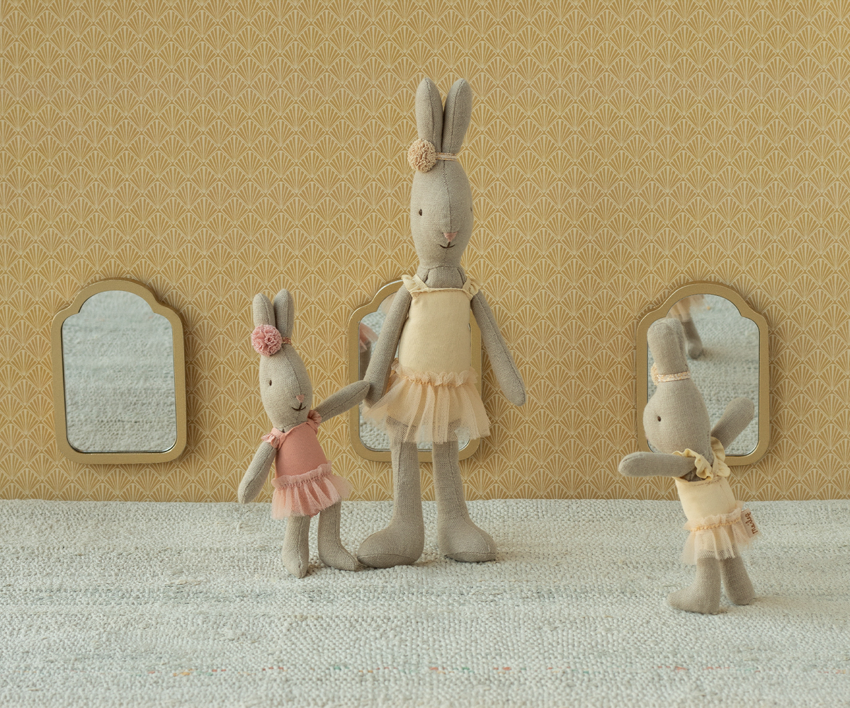 Maileg Rabbit micro ballet suit and skirt cream