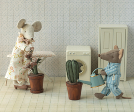 Maileg-  watering can, mouse - light blue