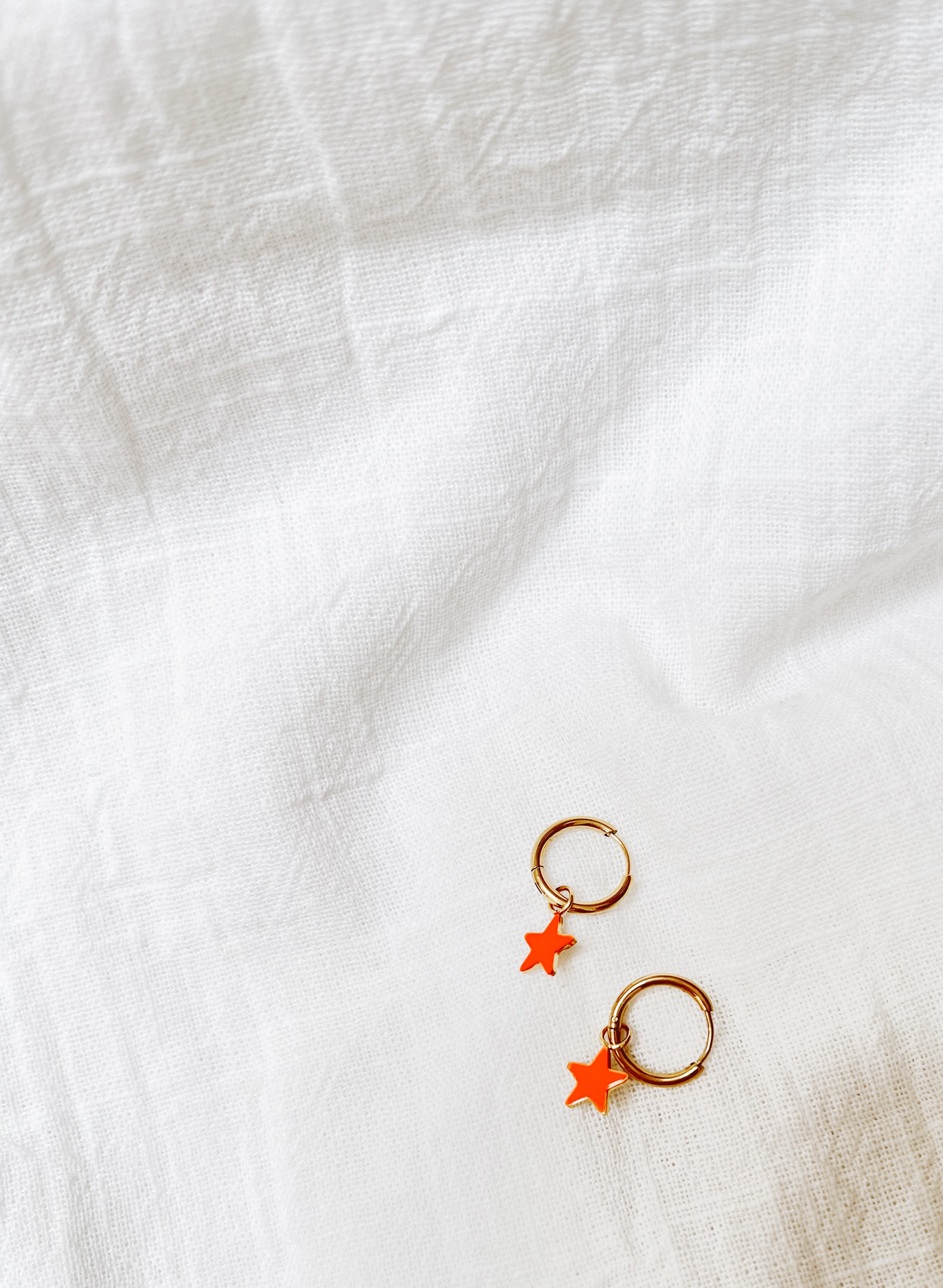 Earring oorbel orange star