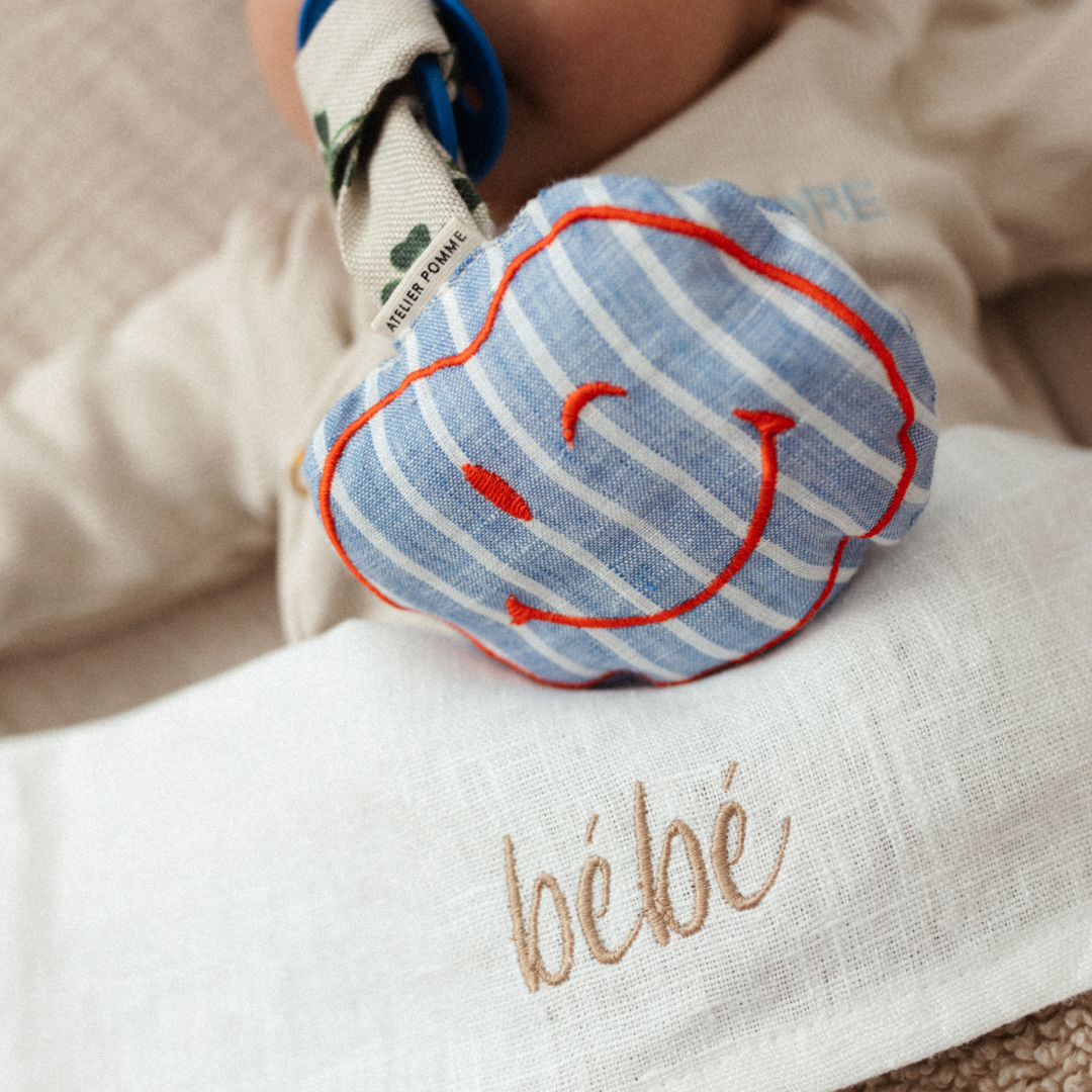 Atelier Pomme SPEENDOEKJE - POMME - Lovely linen A'mour