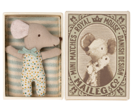 Maileg Sleepy/wakey baby mouse in matchbox - Blue