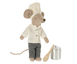 Maileg- chefkok muis met soep en lepel 