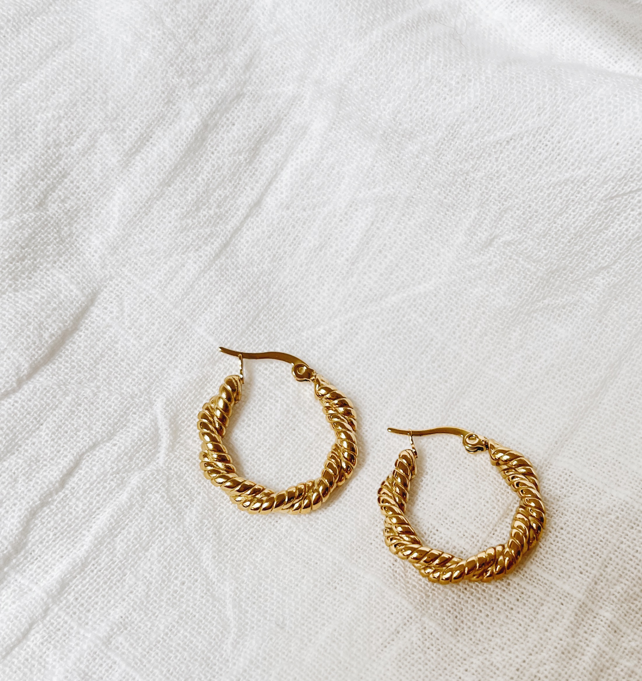 Earring oorbel hoops bubble 