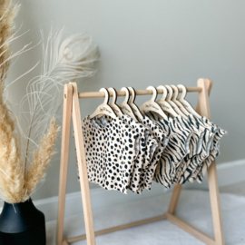 Poppen off shoulder top Cheeta