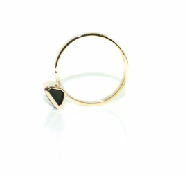 Ring in 18kt geel goud met een octagon (1,27ct) toermalijn
